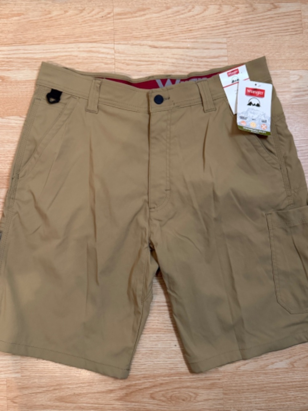 Wrangler Men's Cargo Shorts 34x10_NWT